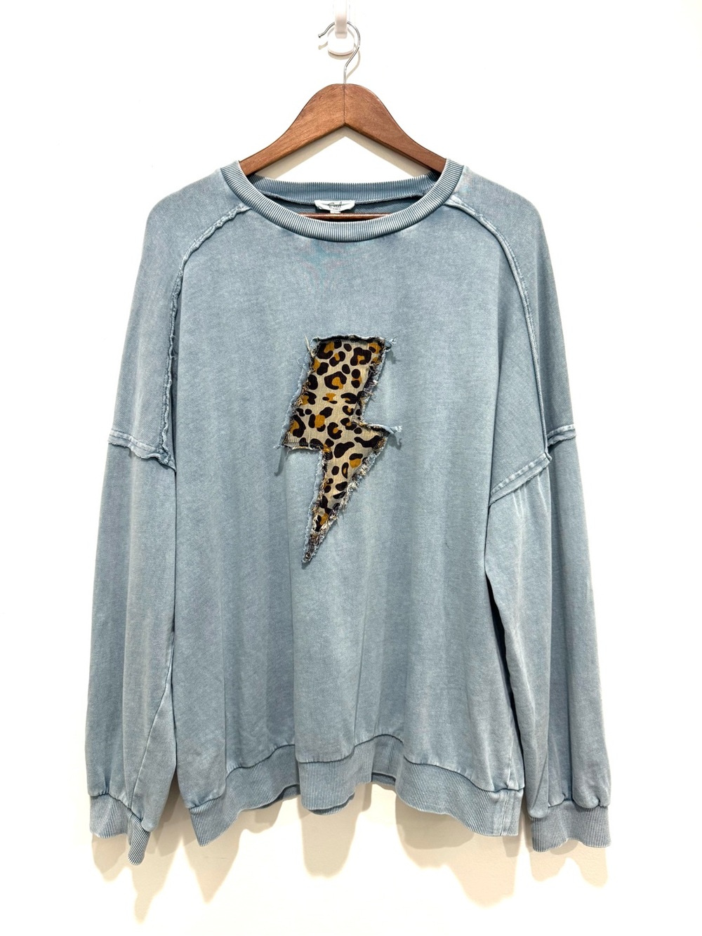 Easel Faded Teal Cotton Lightning Leopard Print Mineral Wash Sweatshirt Large